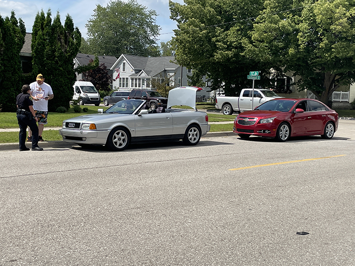 Alpena police respond to 11th Ave. crash News, Sports, Jobs The